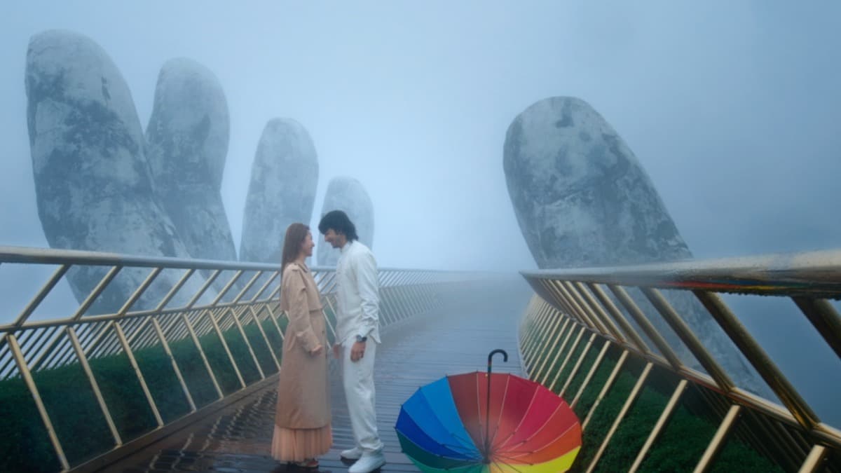 Vạn dặm yêu em
