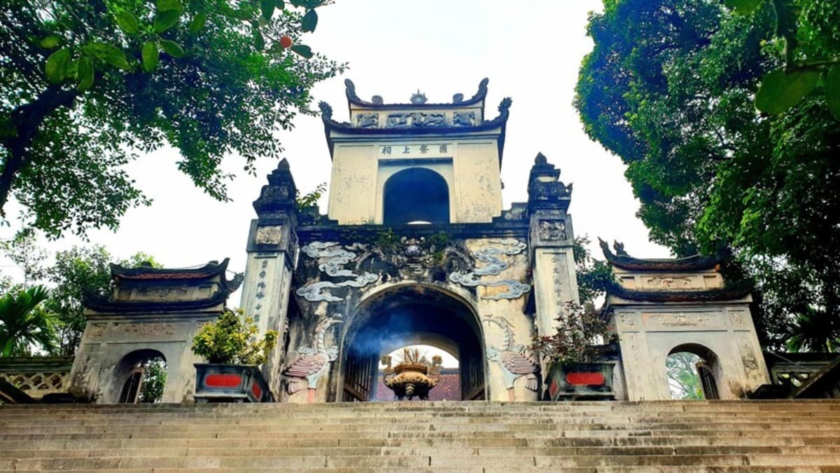 Đền Cuông